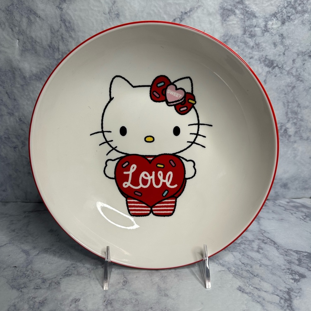Hello Kitty Valentine's LOVE Bowl